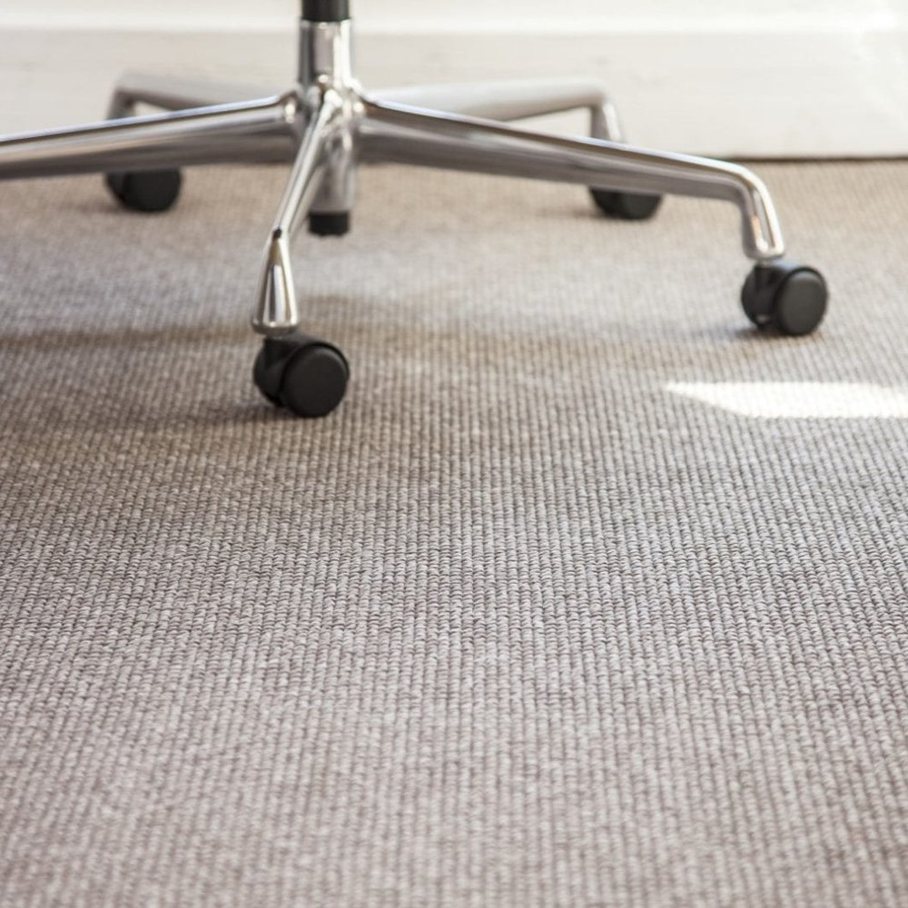 Van Besouw - Teppichboden 2403, für Stuhlrollen geeignet (510)
