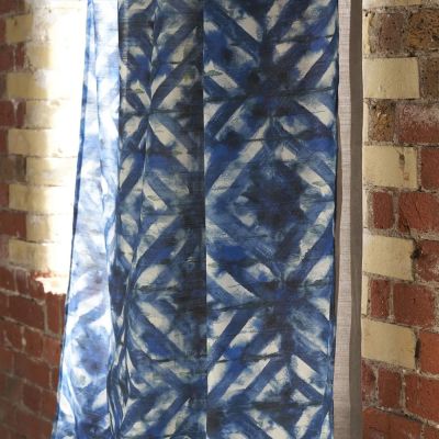 Designers Guild Baumwoll- Vorhangstoff Parquet Batik, Farbe Indigo