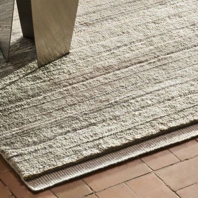 Kvadrat Teppich Cascade, Farbe 0006, im Raum