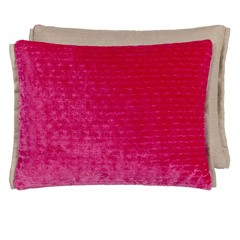 Mazarin Fuchsia von Designers Guild